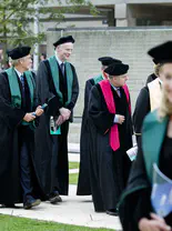 Kanttekeningen bij de diplomademocratie