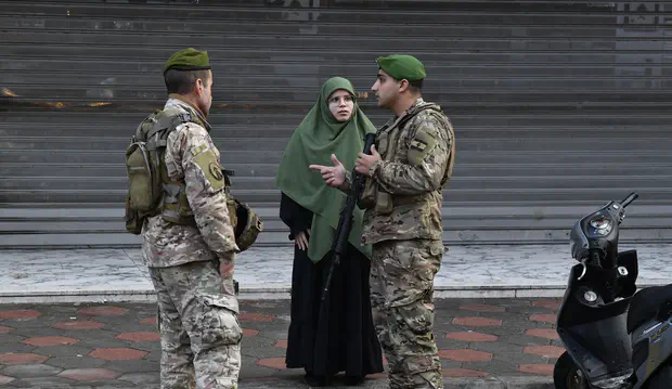 Nederlandse militairen gearresteerd in Beiroet